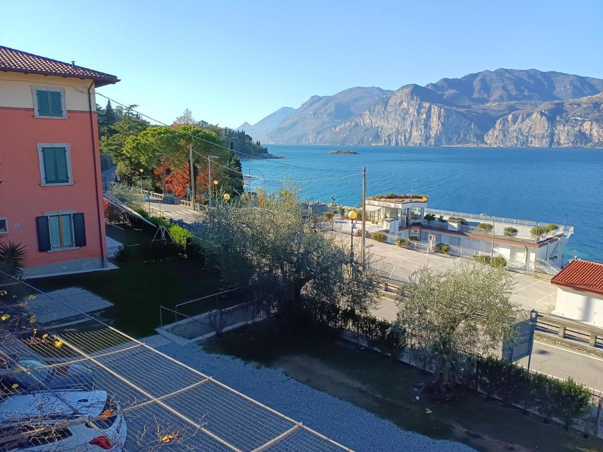 Appartamenti Capri 말세진느 외부 사진
